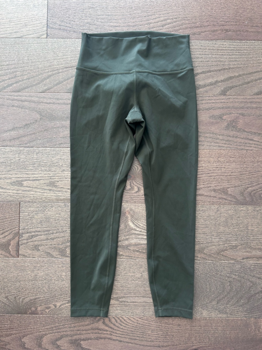 Lululemon Size 8 Wunder Under Leggings 25"